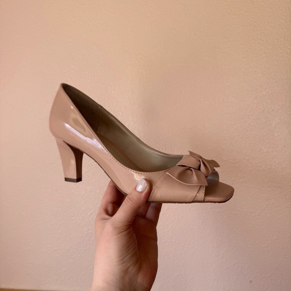 Liz Claiborne Blush Patent Peep-Toe Heel with Bow